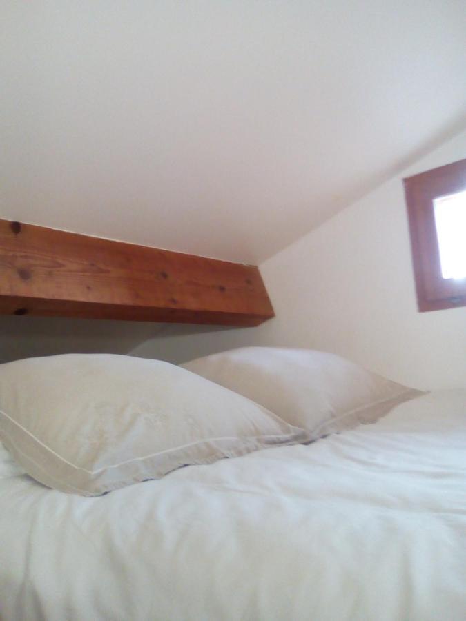Apartamento Sous Les Pins Villeneuve-lès-Avignon Exterior foto